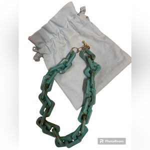 Turquoise Costume Jewelry Necklace (16 inch length) Never Worn!